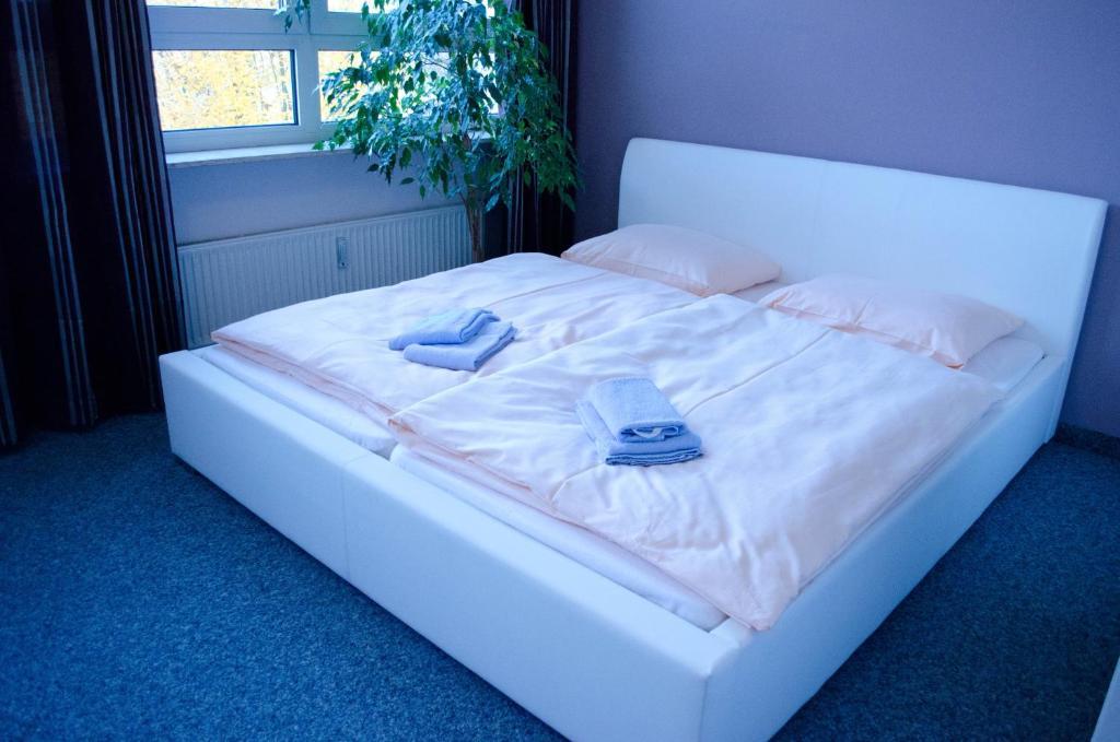 Hostel Nanina Gröbenzell Pokój zdjęcie