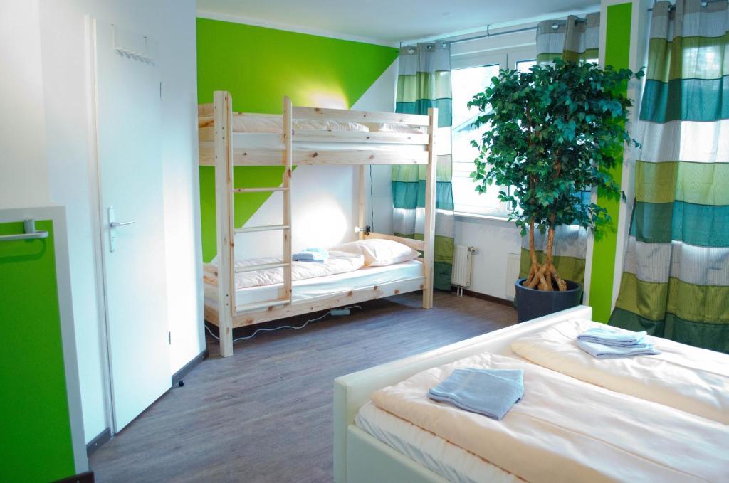 Hostel Nanina Gröbenzell Pokój zdjęcie